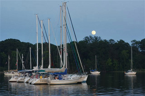 Full Moon Cruise